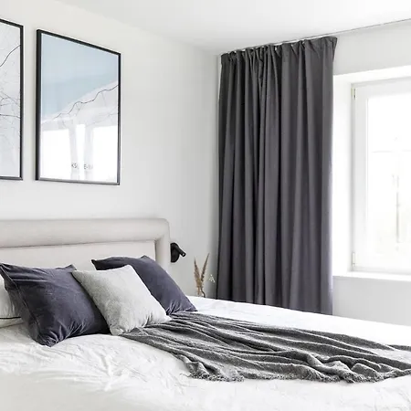 Апартаменты Awesome In With Wifi *